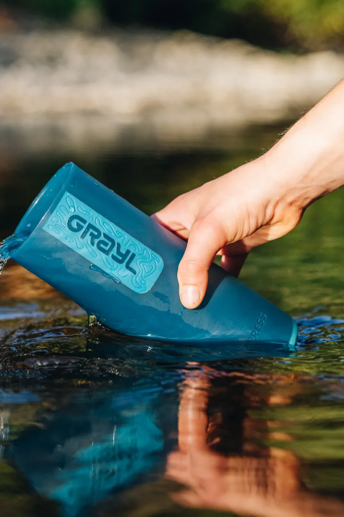 Branded water bottles have undoubtedly become more than just containers for holding water; they are now symbols of our commitment to sustainability and style. With benefits like sustainability, style, and personalization, these bottles offer a refreshing change in the way we stay hydrated. However, it's crucial to use them responsibly and consider their environmental impact. By making conscious choices, we can enjoy the best of both worlds – staying hydrated in style while protecting our planet. So, the next time you reach for a drink, consider reaching for your branded water bottle and join the hydration revolution.